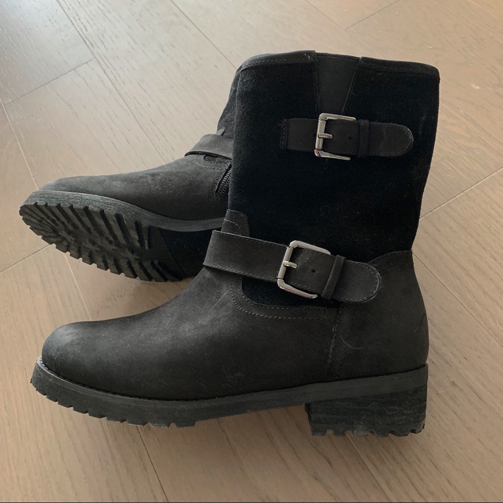 Blondo Waterproof Balck Suede Buckled Booties